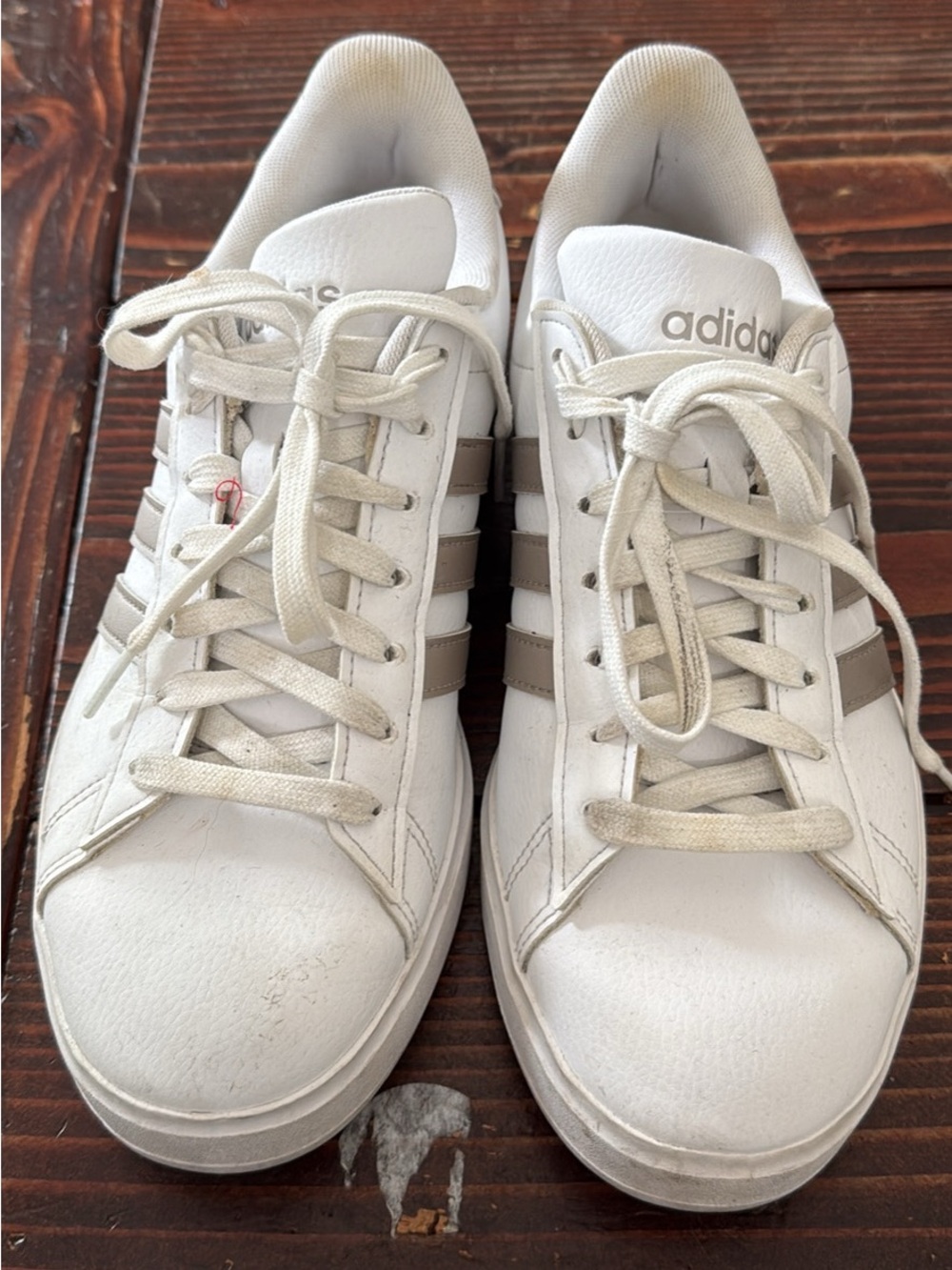 adidas casual sneakers
